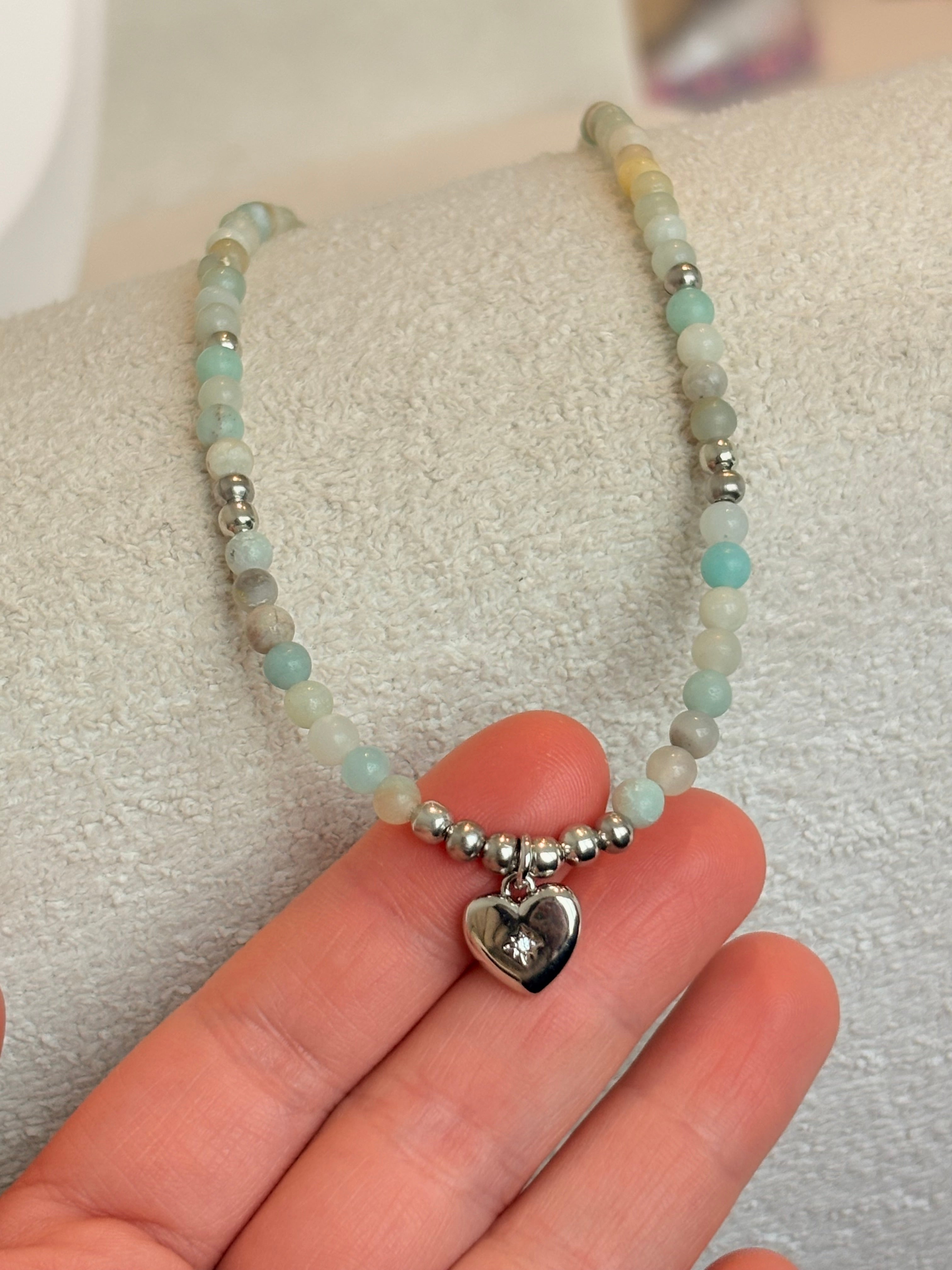 Collar paz