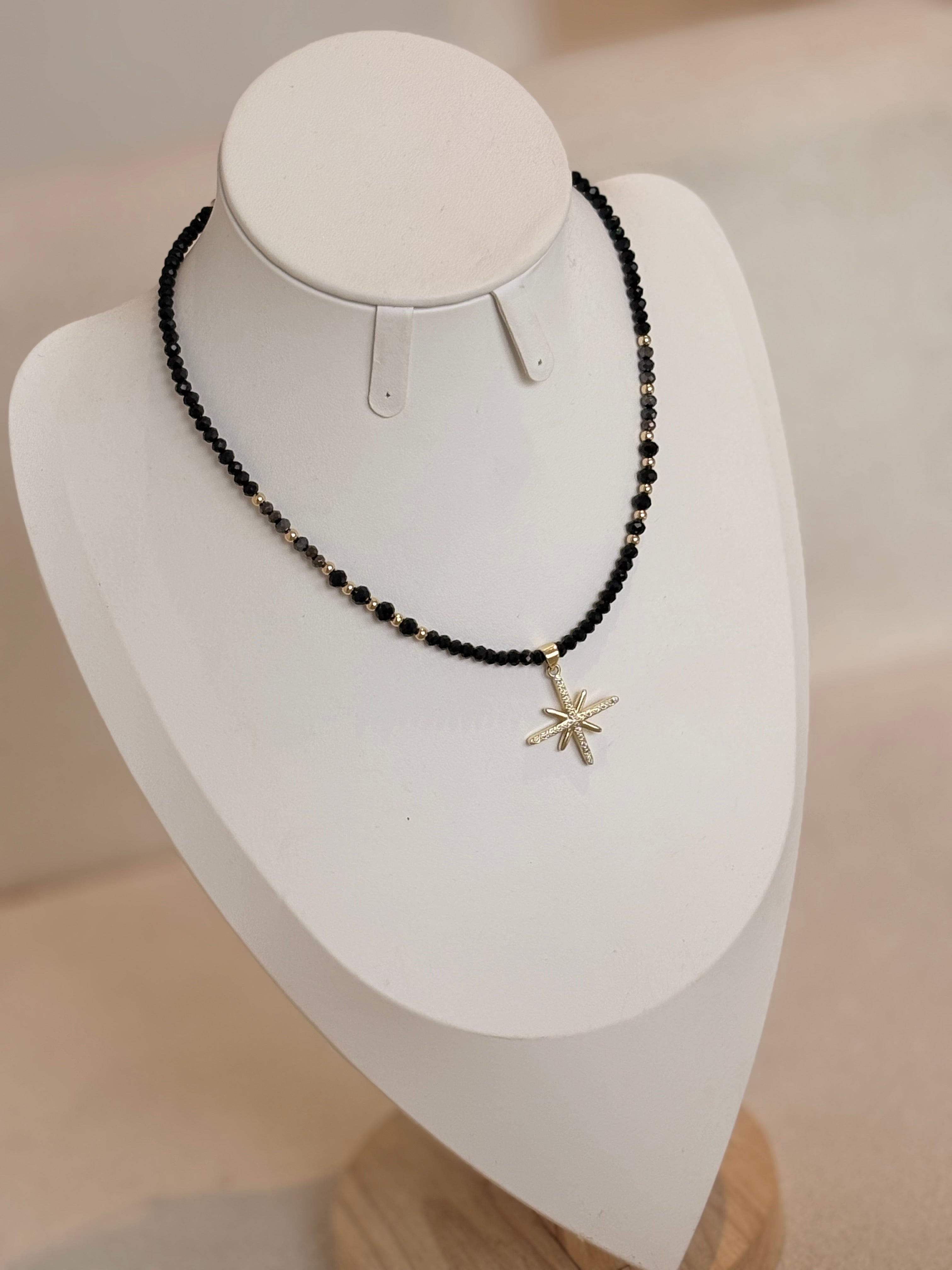Collar estrella