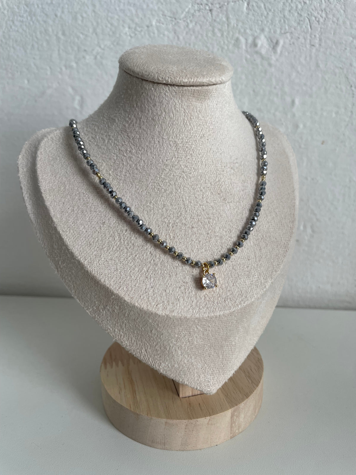 Collar aura