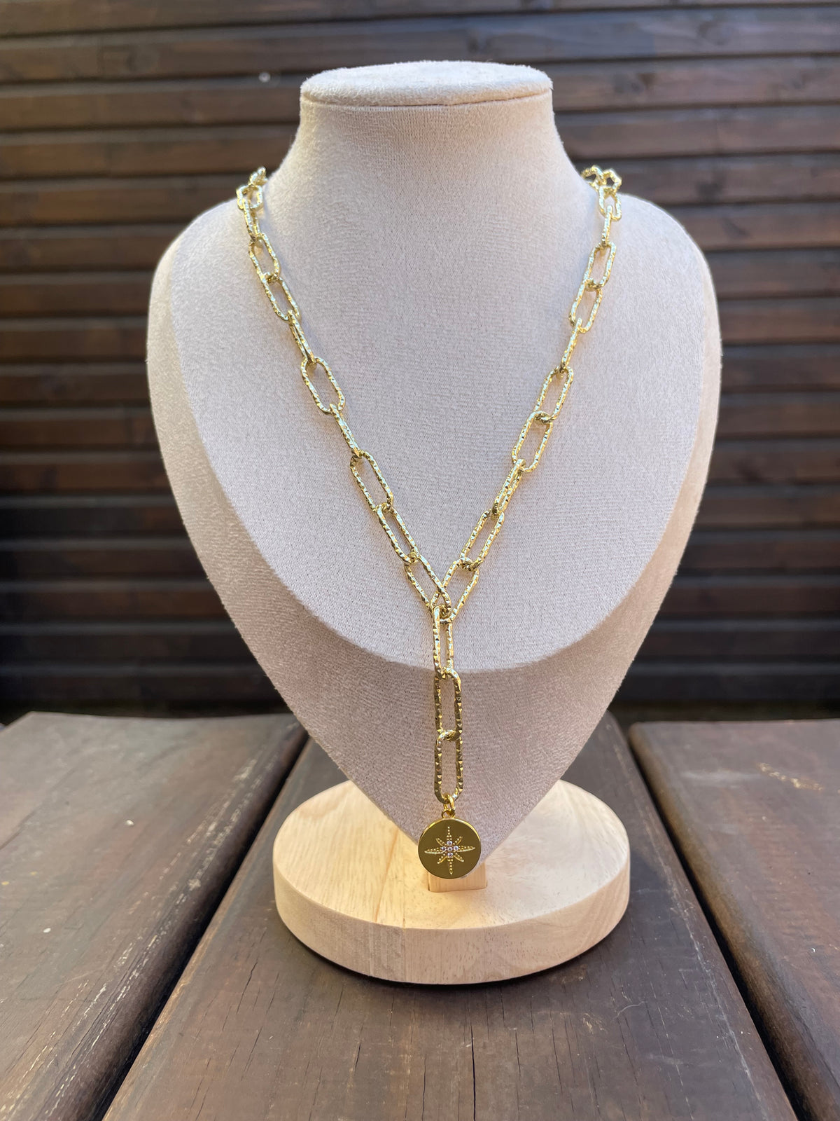 Collar mila